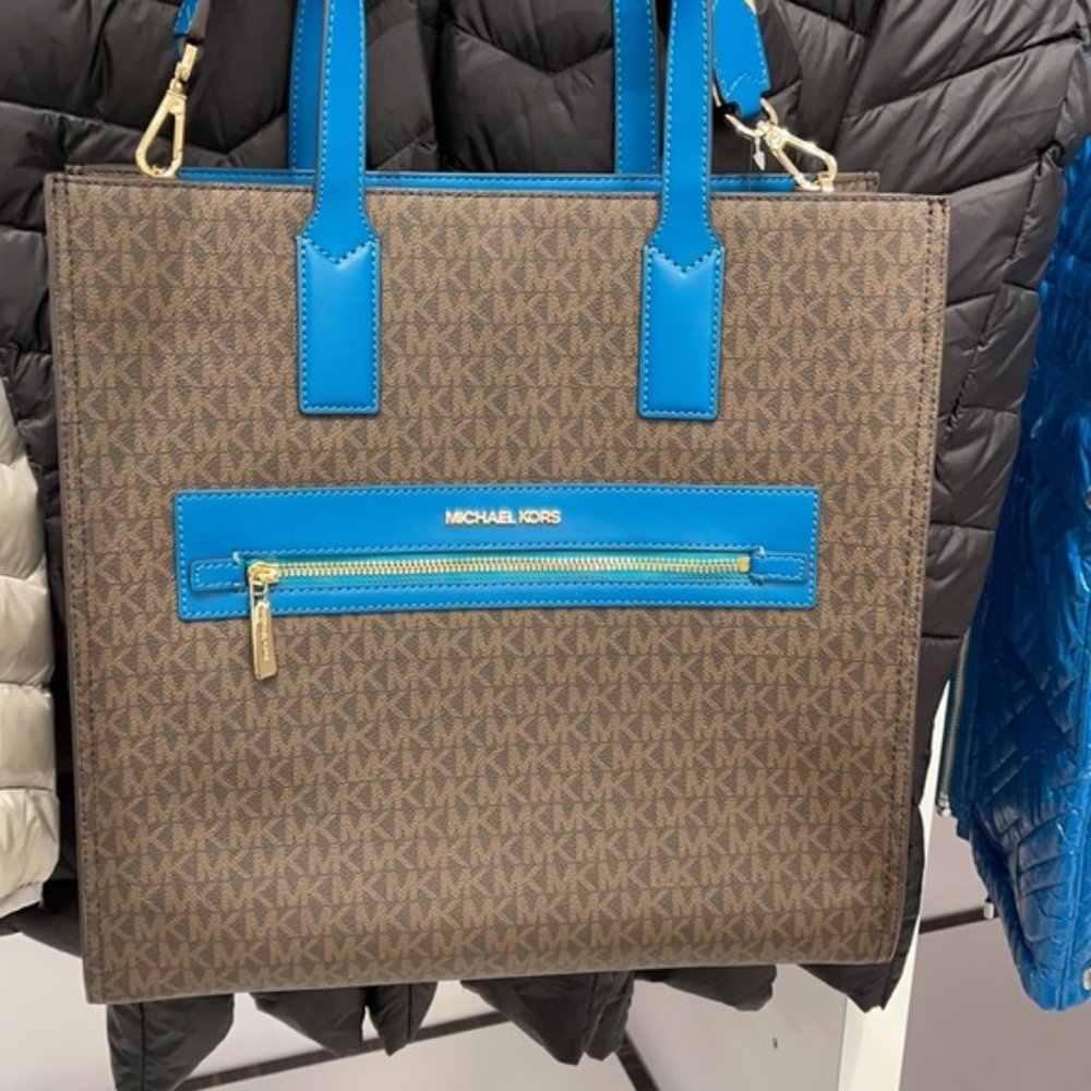 Michael Kors Kenly Large Tote - Picture 7 of 16
